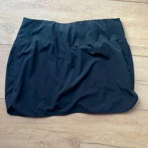 HUK womens Skort